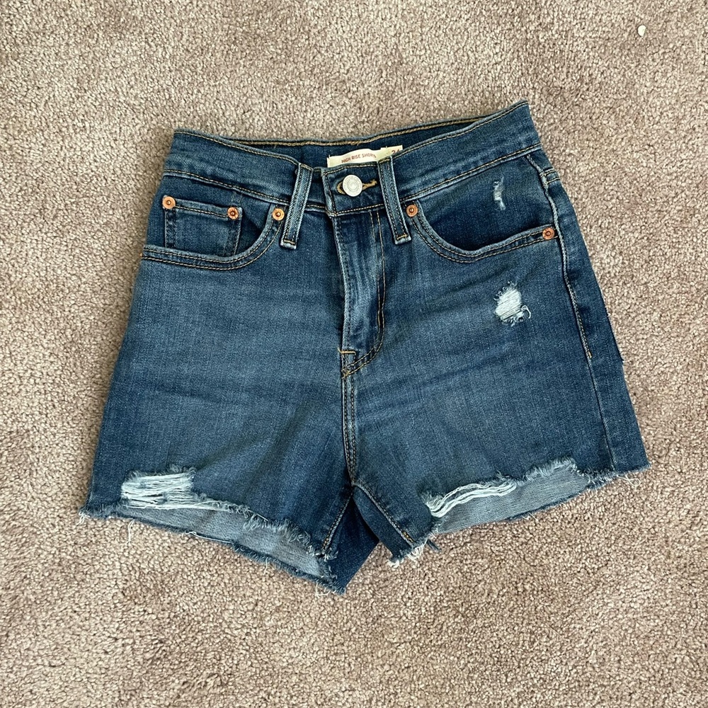 Levi’s denim shorts
